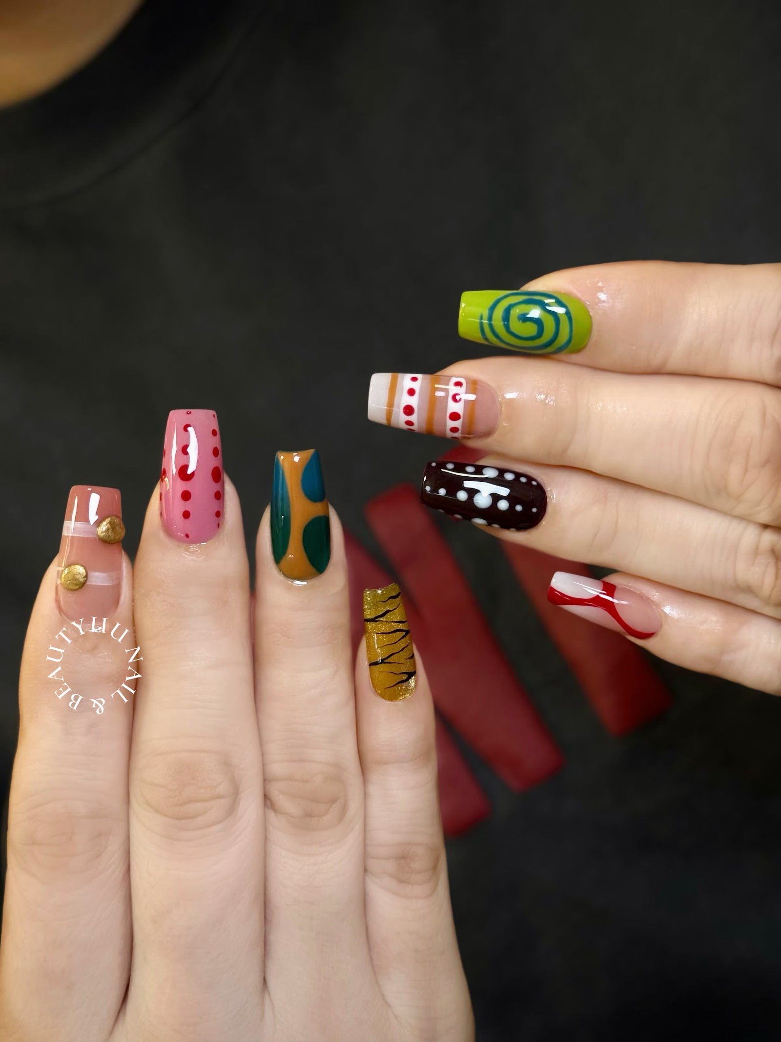 UU Nail & Beauty (Appointment Only) nail photo 2